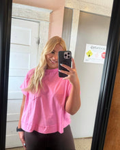 Load image into Gallery viewer, Peony Pocket Tee